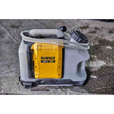 Купити Резервуар для подачі води DeWALT DCE6820N. Офіційний магазин Dewalt Україна. Фірмовий інструмент та обладнання DeWALT, STANLEY, BLACK+DECKER, BOSTITCH