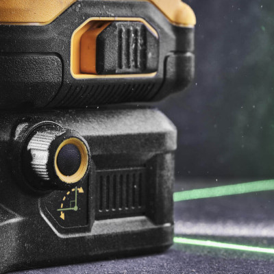Купити Рівень лазерний лінійний DeWALT DCE089D1G18. Офіційний магазин Dewalt Україна. Фірмовий інструмент та обладнання DeWALT, STANLEY, BLACK+DECKER, BOSTITCH