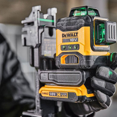 Купити Рівень лазерний лінійний DeWALT DCLE34031N. Офіційний магазин Dewalt Україна. Фірмовий інструмент та обладнання DeWALT, STANLEY, BLACK+DECKER, BOSTITCH