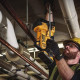 Купити Різак шпильок акумуляторний DeWALT DCS350N. Офіційний магазин Dewalt Україна. Фірмовий інструмент та обладнання DeWALT, STANLEY, BLACK+DECKER, BOSTITCH