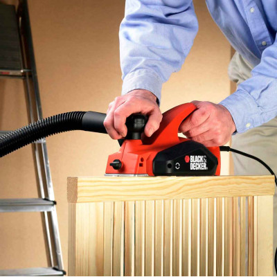 Купити Рубанок мережевий BLACK+DECKER KW712. Офіційний магазин Dewalt Україна. Фірмовий інструмент та обладнання DeWALT, STANLEY, BLACK+DECKER, BOSTITCH