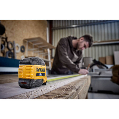 Купити Рулетка вимірювальна COMPACT, 8 м х 28 мм DeWALT DWHT38128-0. Офіційний магазин Dewalt Україна. Фірмовий інструмент та обладнання DeWALT, STANLEY, BLACK+DECKER, BOSTITCH