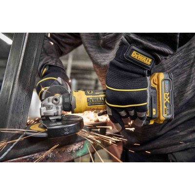 Купити Шліфмашина кутова - болгарка акумуляторна безщіткова DeWALT DCG404NT. Офіційний магазин Dewalt Україна. Фірмовий інструмент та обладнання DeWALT, STANLEY, BLACK+DECKER, BOSTITCH