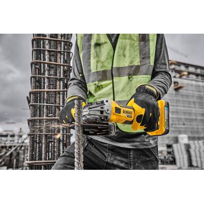 Купити Шліфмашина кутова - болгарка акумуляторна безщіткова DeWALT DCG405H2T. Офіційний магазин Dewalt Україна. Фірмовий інструмент та обладнання DeWALT, STANLEY, BLACK+DECKER, BOSTITCH