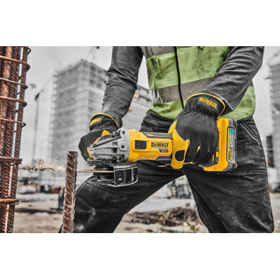 Купити Шліфмашина кутова - болгарка акумуляторна безщіткова DeWALT DCG405H2T. Офіційний магазин Dewalt Україна. Фірмовий інструмент та обладнання DeWALT, STANLEY, BLACK+DECKER, BOSTITCH