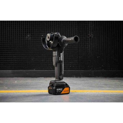 Купити Шліфмашина кутова - болгарка акумуляторна безщіткова McLaren F1 TEAM SPECIAL EDITION DeWALT DCG45MP2T. Офіційний магазин Dewalt Україна. Фірмовий інструмент та обладнання DeWALT, STANLEY, BLACK+DECKER, BOSTITCH
