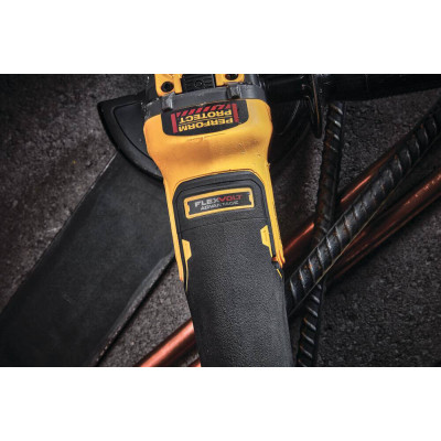 Купить Шлифмашина угловая - болгарка аккумуляторная бесщёточная DeWALT DCG409T1. Официальный магазин Dewalt Украина. Фирменный инструмент и оборудовние DeWALT, STANLEY, BLACK+DECKER, BOSTITCH