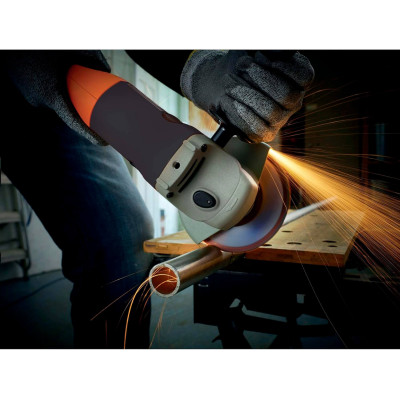 Купити Шліфмашина кутова - болгарка мережева BLACK+DECKER KG1202. Офіційний магазин Dewalt Україна. Фірмовий інструмент та обладнання DeWALT, STANLEY, BLACK+DECKER, BOSTITCH