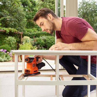 Купить Шлифмашина вибрационная сетевая BLACK+DECKER BEW200. Официальный магазин Dewalt Украина. Фирменный инструмент и оборудовние DeWALT, STANLEY, BLACK+DECKER, BOSTITCH