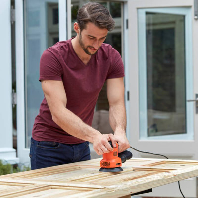 Купить Шлифмашина вибрационная сетевая BLACK+DECKER BEW200. Официальный магазин Dewalt Украина. Фирменный инструмент и оборудовние DeWALT, STANLEY, BLACK+DECKER, BOSTITCH