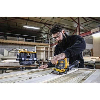 Купити Шліфмашина вібраційна акумуляторна DeWALT DCW200NT. Офіційний магазин Dewalt Україна. Фірмовий інструмент та обладнання DeWALT, STANLEY, BLACK+DECKER, BOSTITCH