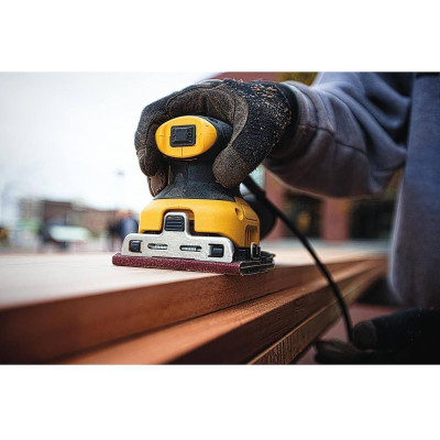 Купити Шліфмашина вібраційна мережева DeWALT DWE6411. Офіційний магазин Dewalt Україна. Фірмовий інструмент та обладнання DeWALT, STANLEY, BLACK+DECKER, BOSTITCH