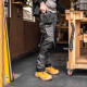 Купить Штаны FAIRHAVEN DeWALT DWC192-004-3231. Официальный магазин Dewalt Украина. Фирменный инструмент и оборудовние DeWALT, STANLEY, BLACK+DECKER, BOSTITCH