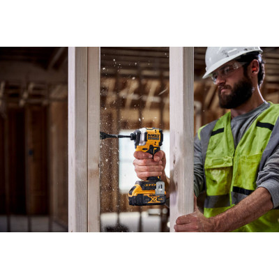 Купити Шурупокрут ударний акумуляторний безщітковий DeWALT DCF850P2T. Офіційний магазин Dewalt Україна. Фірмовий інструмент та обладнання DeWALT, STANLEY, BLACK+DECKER, BOSTITCH