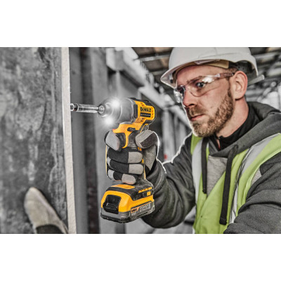 Купити Шурупокрут ударний акумуляторний безщітковий DeWALT DCF840N. Офіційний магазин Dewalt Україна. Фірмовий інструмент та обладнання DeWALT, STANLEY, BLACK+DECKER, BOSTITCH