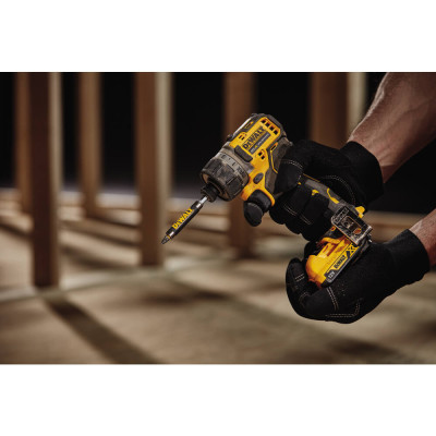 Купити Шурупокрут акумуляторний безщітковий DeWALT DCF601D2. Офіційний магазин Dewalt Україна. Фірмовий інструмент та обладнання DeWALT, STANLEY, BLACK+DECKER, BOSTITCH