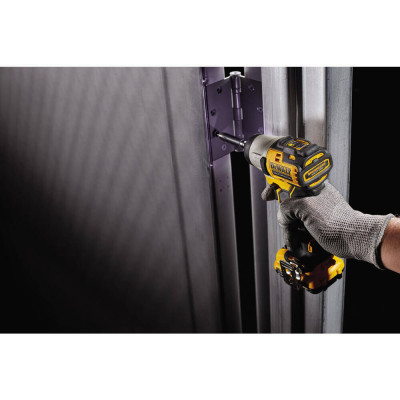 Купити Шурупокрут акумуляторний ударний безщітковий DeWALT DCF801N. Офіційний магазин Dewalt Україна. Фірмовий інструмент та обладнання DeWALT, STANLEY, BLACK+DECKER, BOSTITCH