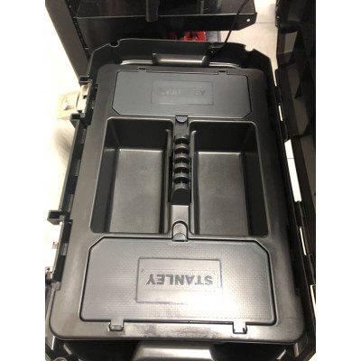 Купить Ящик большого объема Mobile Job Chest, размеры 768х490х476 мм, с колесами STANLEY 1-92-978. Официальный магазин Dewalt Украина. Фирменный инструмент и оборудовние DeWALT, STANLEY, BLACK+DECKER, BOSTITCH