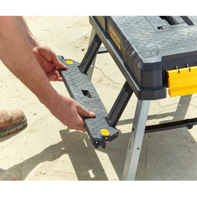 Купити Скринька для інструментів FatMax, 25”, 290 x 640 x 300 мм STANLEY FMST81083-1. Офіційний магазин Dewalt Україна. Фірмовий інструмент та обладнання DeWALT, STANLEY, BLACK+DECKER, BOSTITCH