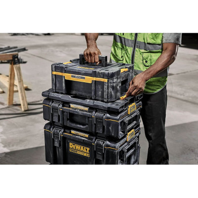 Купити Адаптер для ящиків TOUGHSYSTEM - TSTAK DeWALT DWST08017-1. Офіційний магазин Dewalt Україна. Фірмовий інструмент та обладнання DeWALT, STANLEY, BLACK+DECKER, BOSTITCH