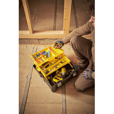 Купить Ящик ESSENTIAL Cantilever, 490х290х250 мм (19) STANLEY STST83397-1. Официальный магазин Dewalt Украина. Фирменный инструмент и оборудовние DeWALT, STANLEY, BLACK+DECKER, BOSTITCH