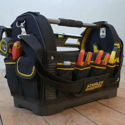 Купити Сумка для інструментів FatMax Open Tote відкрита , 18 STANLEY 1-93-951. Офіційний магазин Dewalt Україна. Фірмовий інструмент та обладнання DeWALT, STANLEY, BLACK+DECKER, BOSTITCH