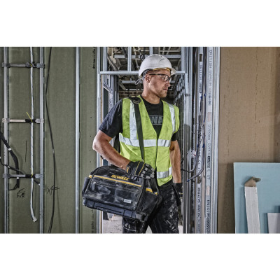 Купить Сумка закрытого типа DeWALT DWST82991-1. Официальный магазин Dewalt Украина. Фирменный инструмент и оборудовние DeWALT, STANLEY, BLACK+DECKER, BOSTITCH