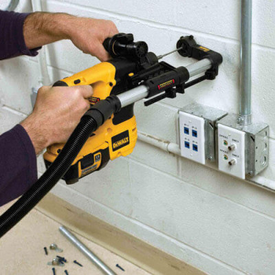 Купить Система пылеудаления для перфораторов DeWALT D25301D. Официальный магазин Dewalt Украина. Фирменный инструмент и оборудовние DeWALT, STANLEY, BLACK+DECKER, BOSTITCH