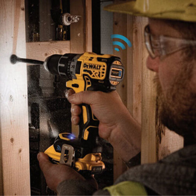 Купить Дрель-шуруповёрт аккумуляторная бесщёточная DeWALT DCD792NT. Официальный магазин Dewalt Украина. Фирменный инструмент и оборудовние DeWALT, STANLEY, BLACK+DECKER, BOSTITCH