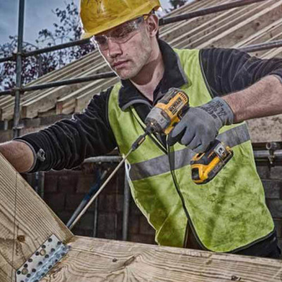 Купить Шуруповерт аккумуляторный ударный бесщеточный DeWALT DCF887NT. Официальный магазин Dewalt Украина. Фирменный инструмент и оборудовние DeWALT, STANLEY, BLACK+DECKER, BOSTITCH