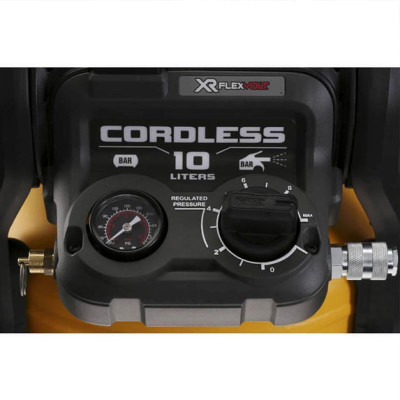 Купити Компресор повітряний акумуляторний DeWALT DCC1054N. Офіційний магазин Dewalt Україна. Фірмовий інструмент та обладнання DeWALT, STANLEY, BLACK+DECKER, BOSTITCH
