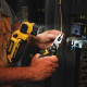 Купити Ліхтар акумуляторний світлодіодний DeWALT DCL044. Офіційний магазин Dewalt Україна. Фірмовий інструмент та обладнання DeWALT, STANLEY, BLACK+DECKER, BOSTITCH