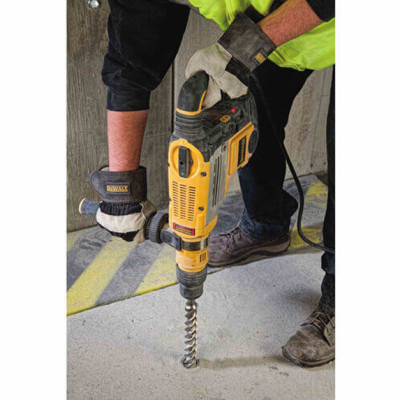 Купити Перфоратор SDS-MAX DeWALT D25761K. Офіційний магазин Dewalt Україна. Фірмовий інструмент та обладнання DeWALT, STANLEY, BLACK+DECKER, BOSTITCH