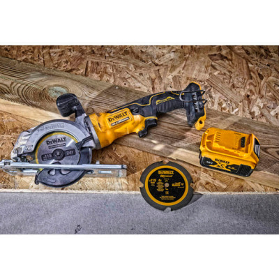 Купити Пила дискова акумуляторна безщіткова DeWALT DCS571P2. Офіційний магазин Dewalt Україна. Фірмовий інструмент та обладнання DeWALT, STANLEY, BLACK+DECKER, BOSTITCH