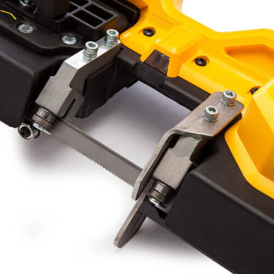 Купити Пила стрічкова акумуляторна DeWALT DCS371NT. Офіційний магазин Dewalt Україна. Фірмовий інструмент та обладнання DeWALT, STANLEY, BLACK+DECKER, BOSTITCH