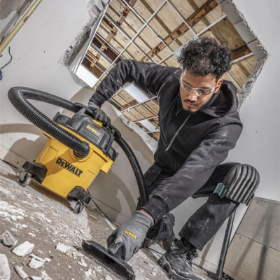 Купити Пилосос мережевий DeWALT DXV20P. Офіційний магазин Dewalt Україна. Фірмовий інструмент та обладнання DeWALT, STANLEY, BLACK+DECKER, BOSTITCH