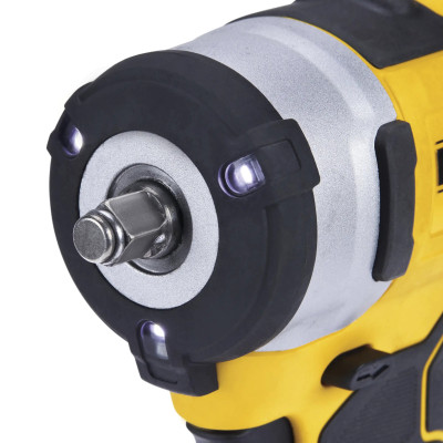 Купить Гайковёрт ударный аккумуляторный бесщёточный DeWALT DCF903P2. Официальный магазин Dewalt Украина. Фирменный инструмент и оборудовние DeWALT, STANLEY, BLACK+DECKER, BOSTITCH