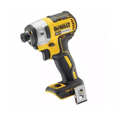 Купити Набір з шести інструментів безщіткових DeWALT DCK685P3T. Офіційний магазин Dewalt Україна. Фірмовий інструмент та обладнання DeWALT, STANLEY, BLACK+DECKER, BOSTITCH