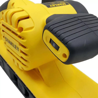 Купити Шліфмашина стрічкова мережева STANLEY SB90. Офіційний магазин Dewalt Україна. Фірмовий інструмент та обладнання DeWALT, STANLEY, BLACK+DECKER, BOSTITCH