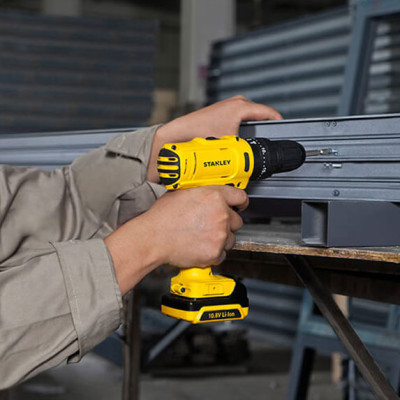Купити Дриль-шуруповерт з ударом STANLEY SCH12S2. Офіційний магазин Dewalt Україна. Фірмовий інструмент та обладнання DeWALT, STANLEY, BLACK+DECKER, BOSTITCH