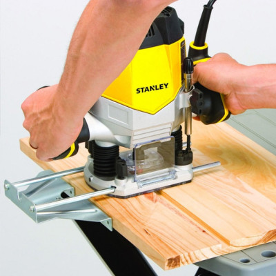 Купити Фрезер мережевий STANLEY SRR1200. Офіційний магазин Dewalt Україна. Фірмовий інструмент та обладнання DeWALT, STANLEY, BLACK+DECKER, BOSTITCH