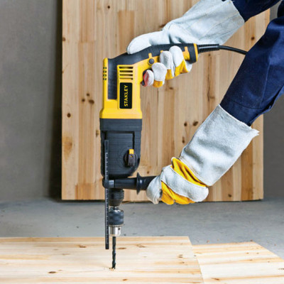 Купити Перфоратор SDS-Plus STANLEY STHR223K. Офіційний магазин Dewalt Україна. Фірмовий інструмент та обладнання DeWALT, STANLEY, BLACK+DECKER, BOSTITCH
