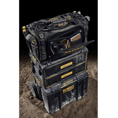 Купити Сумка для інструмента TOUGHSYSTEM 2.0 DeWALT DWST83522-1. Офіційний магазин Dewalt Україна. Фірмовий інструмент та обладнання DeWALT, STANLEY, BLACK+DECKER, BOSTITCH