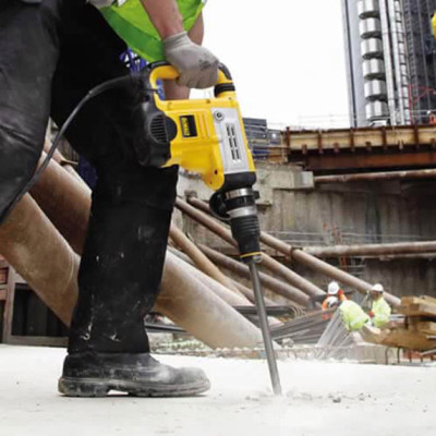 Купити Відбійний молоток SDS-MAX DeWALT D25871K. Офіційний магазин Dewalt Україна. Фірмовий інструмент та обладнання DeWALT, STANLEY, BLACK+DECKER, BOSTITCH