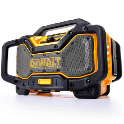 Купити Зарядний пристрій-радіоприймач DeWALT DCR027. Офіційний магазин Dewalt Україна. Фірмовий інструмент та обладнання DeWALT, STANLEY, BLACK+DECKER, BOSTITCH
