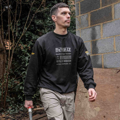 Купити Світшот 100 YEAR LOGO SWEATSHIRT DeWALT DWC237-001-M. Офіційний магазин Dewalt Україна. Фірмовий інструмент та обладнання DeWALT, STANLEY, BLACK+DECKER, BOSTITCH