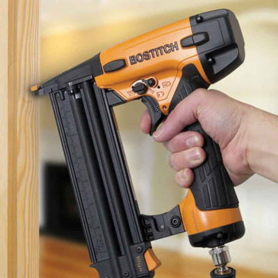 Купить Пистолет штифтозабивной пневматический BOSTITCH BT1855-E. Официальный магазин Dewalt Украина. Фирменный инструмент и оборудовние DeWALT, STANLEY, BLACK+DECKER, BOSTITCH