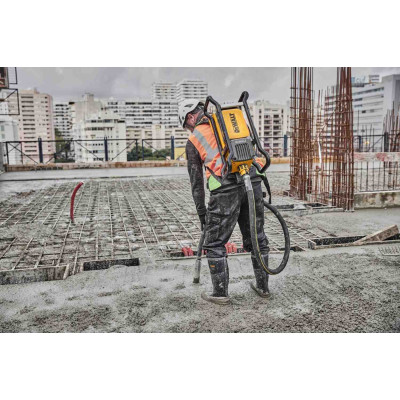 Купити Вібратор-наплічник глибинний акумуляторний POWERSHIFT DeWALT DCPS310N. Офіційний магазин Dewalt Україна. Фірмовий інструмент та обладнання DeWALT, STANLEY, BLACK+DECKER, BOSTITCH