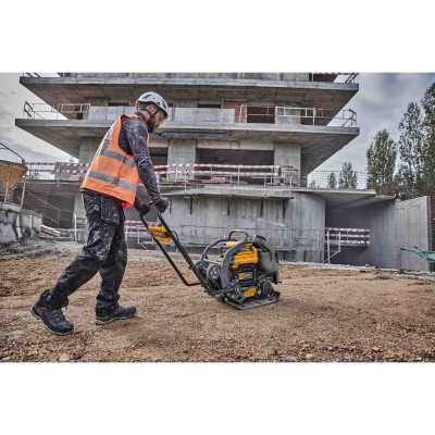 Купити Вібраційна плита прямохідна акумуляторна POWERSHIFT DeWALT DCPS7154N. Офіційний магазин Dewalt Україна. Фірмовий інструмент та обладнання DeWALT, STANLEY, BLACK+DECKER, BOSTITCH